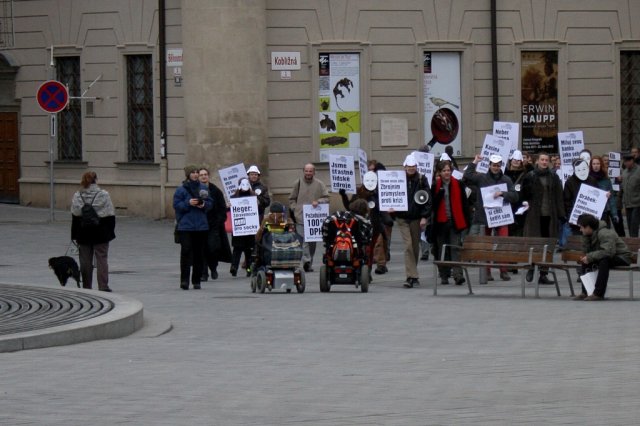 Demonstrace-proalt-brno 04